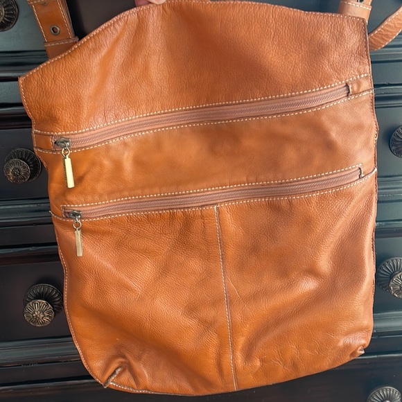 Leather Avorio Italy x-body satchel - Picture 4 of 8